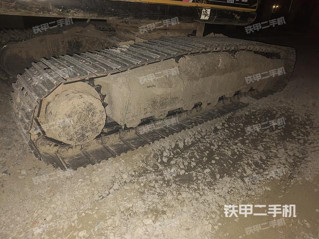 单侧履带整体（整机外观）