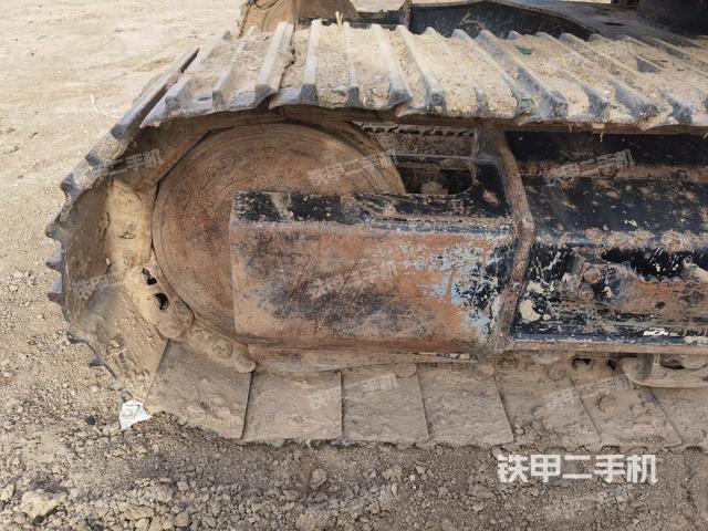 左導(dǎo)向輪（行走機(jī)構(gòu)）