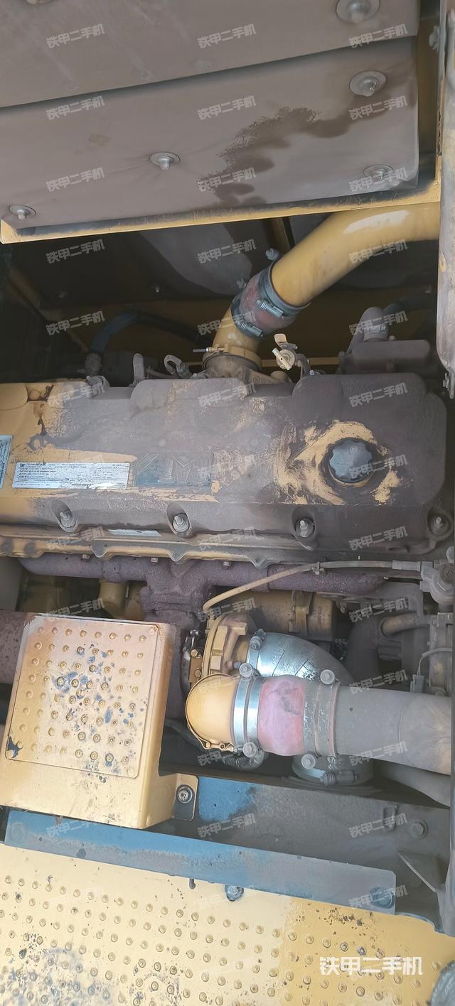 发动机整体俯视（整机外观）