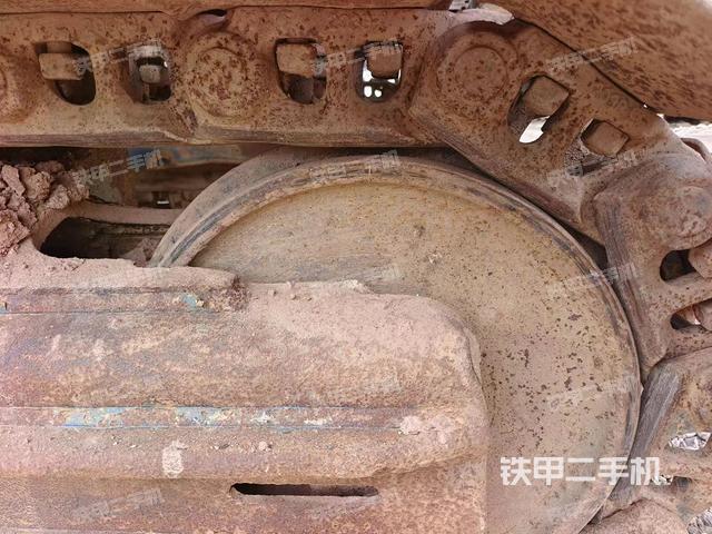 单侧履带整体（整机外观）