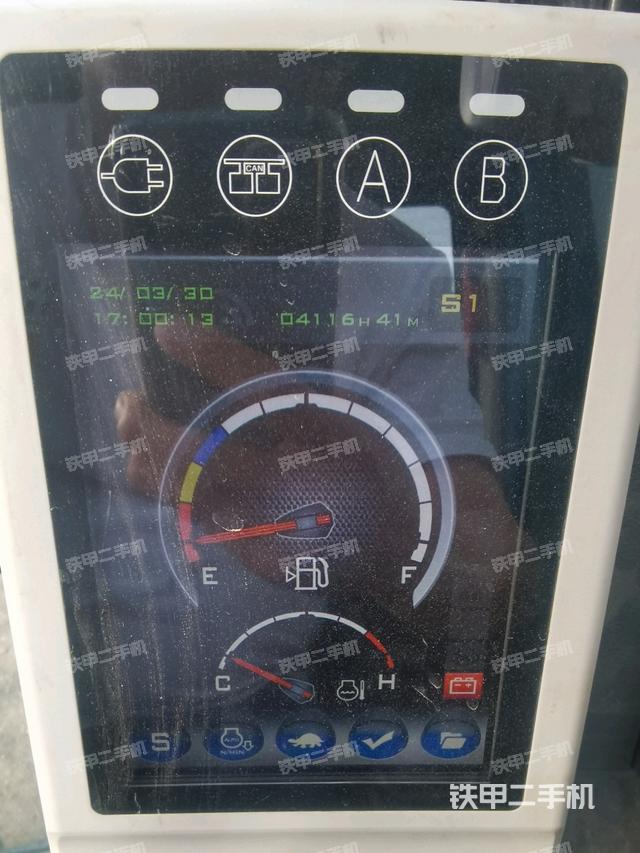 小時(shí)表（駕駛室部分）