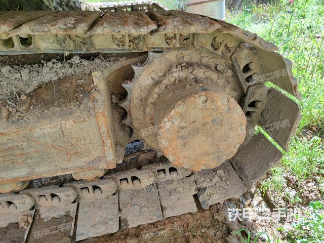 左驱动轮（行走机构）