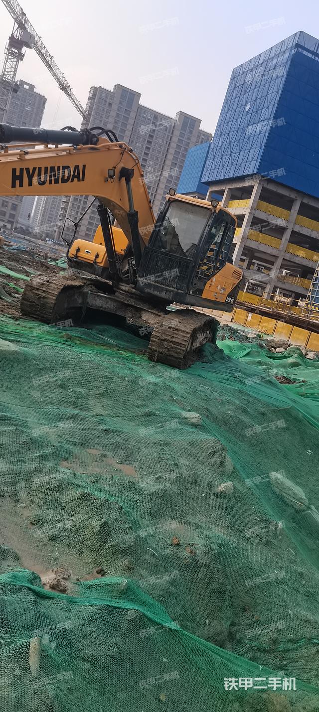 驾驶室整体（整机外观）