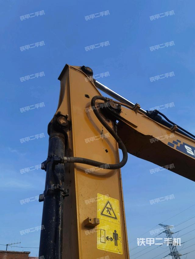 小臂整體左后（工作和回轉(zhuǎn)裝置）