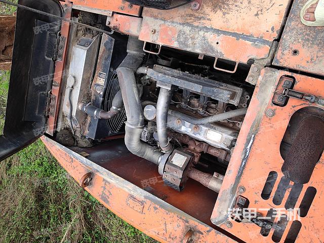 发动机整体俯视（整机外观）