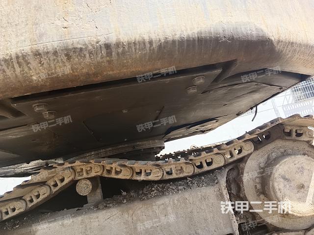 单侧履带整体（整机外观）