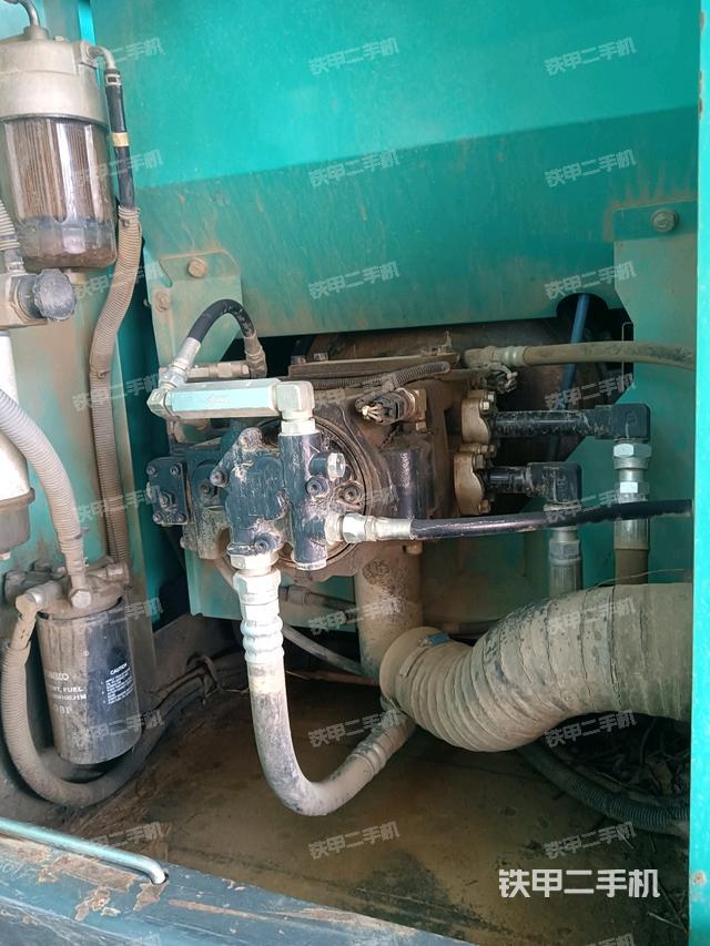 液壓泵室（大件艙室）