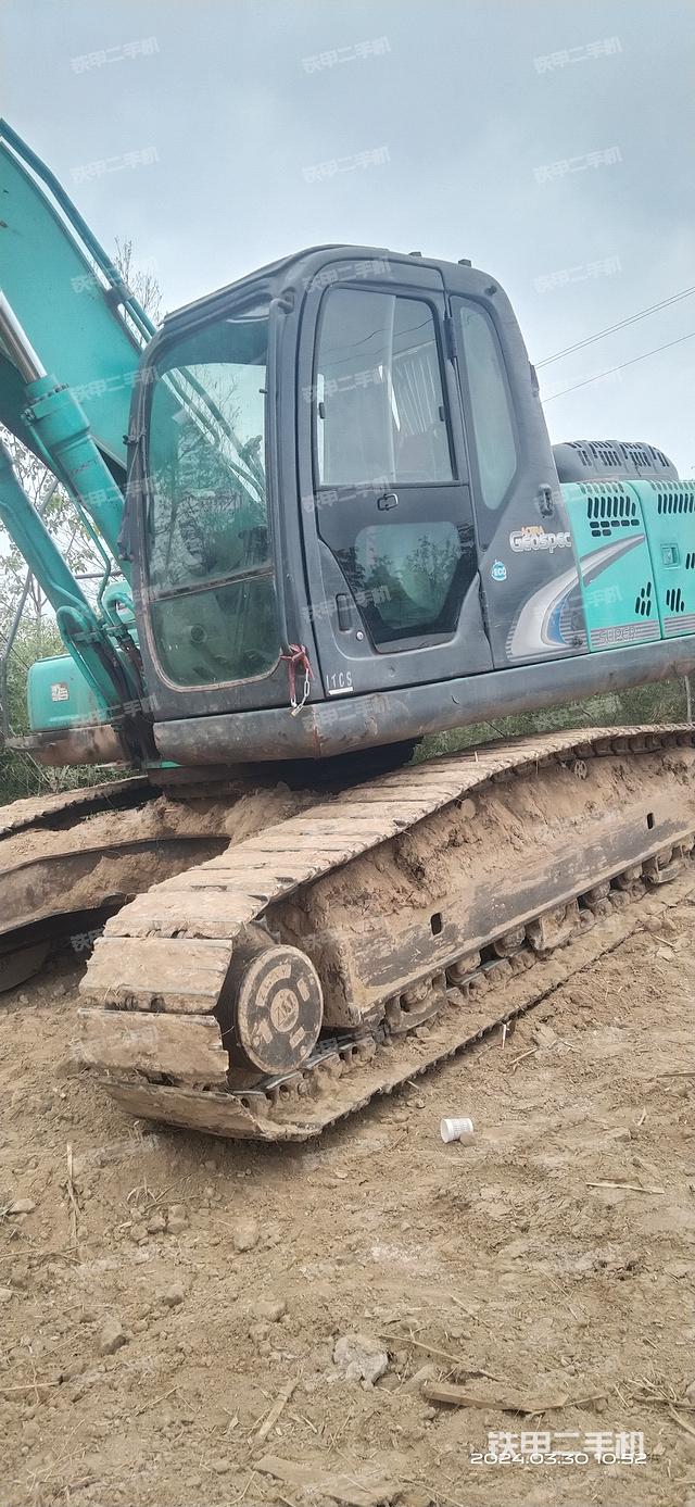 单侧履带整体（整机外观）