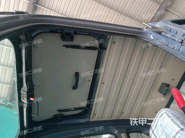 頂棚整體（駕駛室部分）