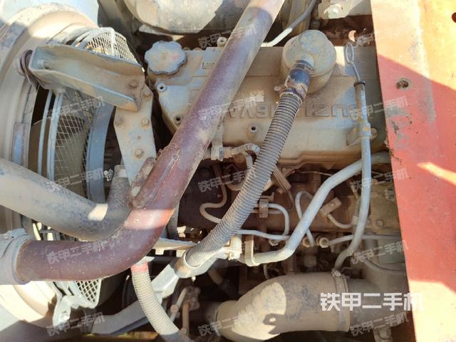 气门室盖螺丝特写（上车部件）