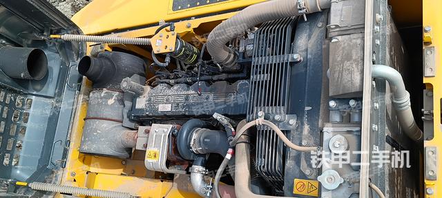 发动机整体俯视（整机外观）