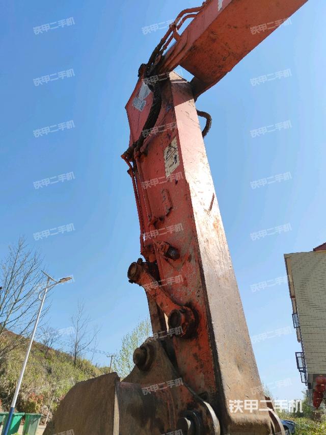 小臂整体左后（工作和回转装置）