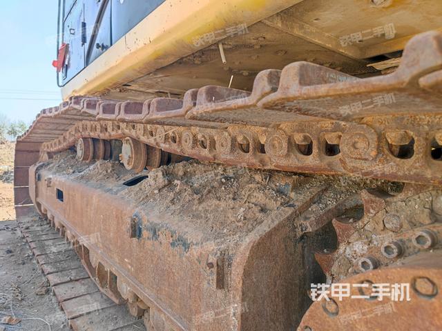 右側(cè)履帶整體（行走機(jī)構(gòu)）