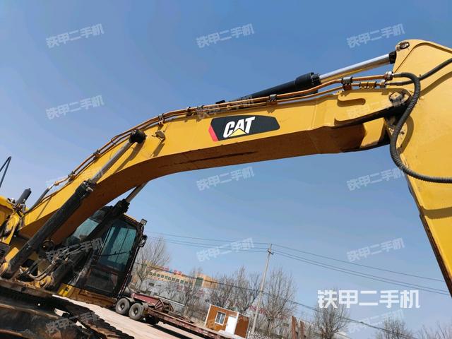 大臂整體?右側(cè)（工作和回轉(zhuǎn)裝置）