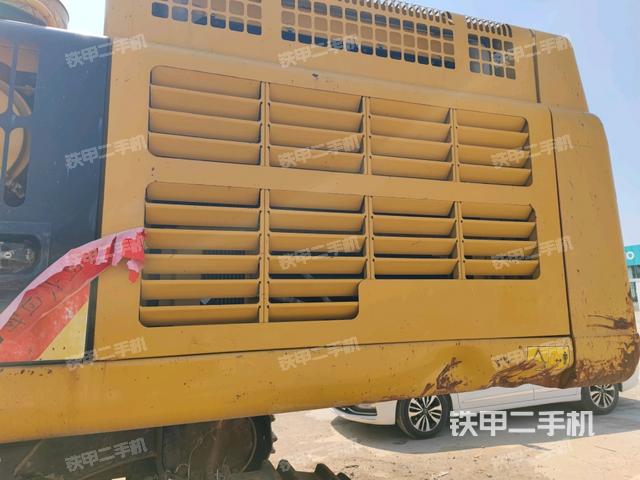 散熱器正面（大件艙室）