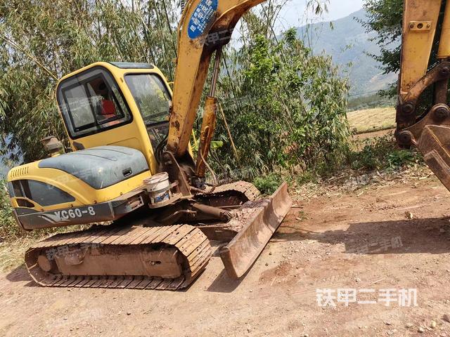 发动机整体俯视（整机外观）