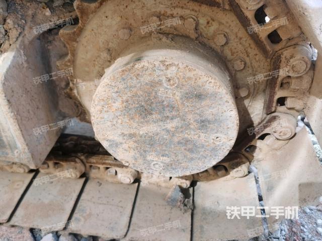 右側行走馬達蓋板（行走機構）