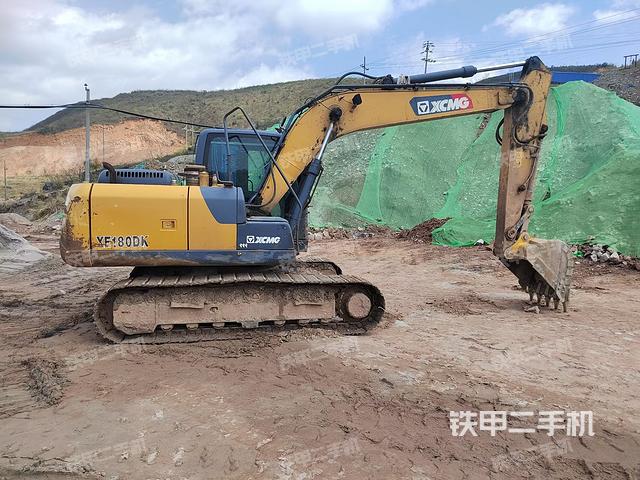 徐工XE135D挖掘机