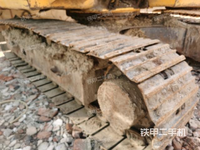 左側(cè)履帶整體?(行走機(jī)構(gòu)) 左側(cè)履帶整體?(行走機(jī)構(gòu))