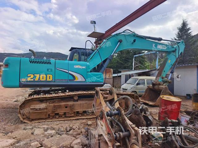 神钢SK270D-8挖掘机