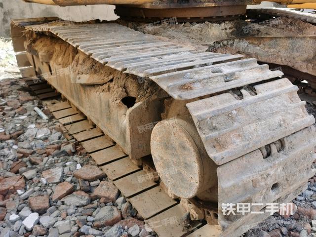 左側履帶整體?（行走機構）