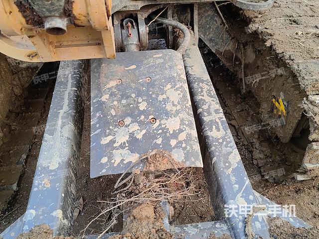 单侧履带整体（整机外观）