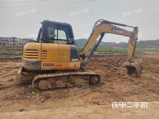 整机右后45°（整机外观）