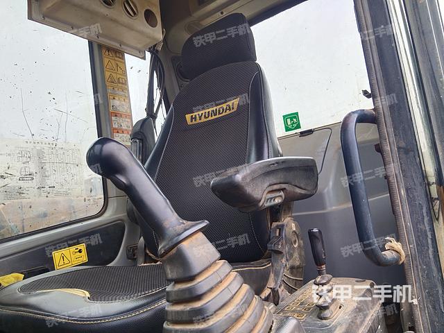 发动机整体俯视（整机外观）