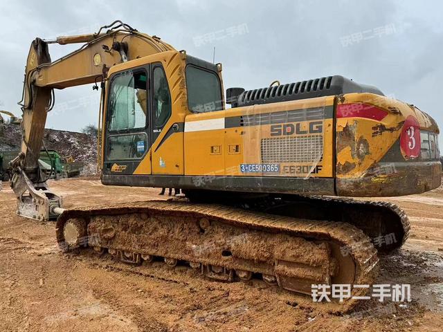 山东临工E6300F挖掘机