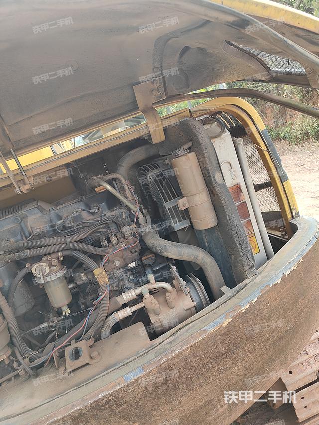 发动机整体俯视（整机外观）