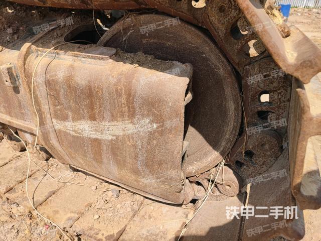 右導(dǎo)向輪（行走機(jī)構(gòu)）