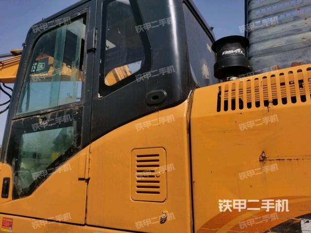 駕駛室左后45度（駕駛室部分）