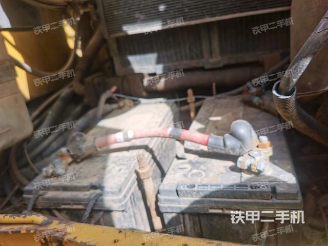 電瓶(大件艙室) 電瓶(大件艙室)