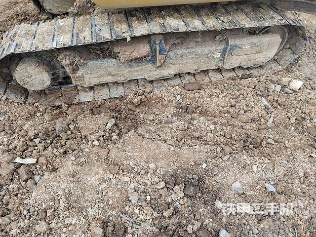 单侧履带整体（整机外观）