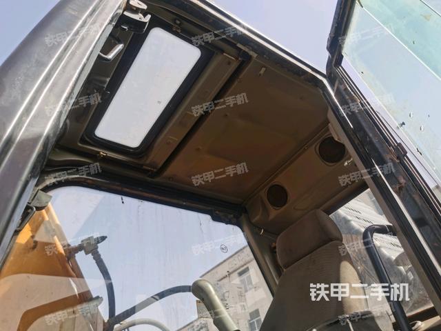 頂棚整體（駕駛室部分）