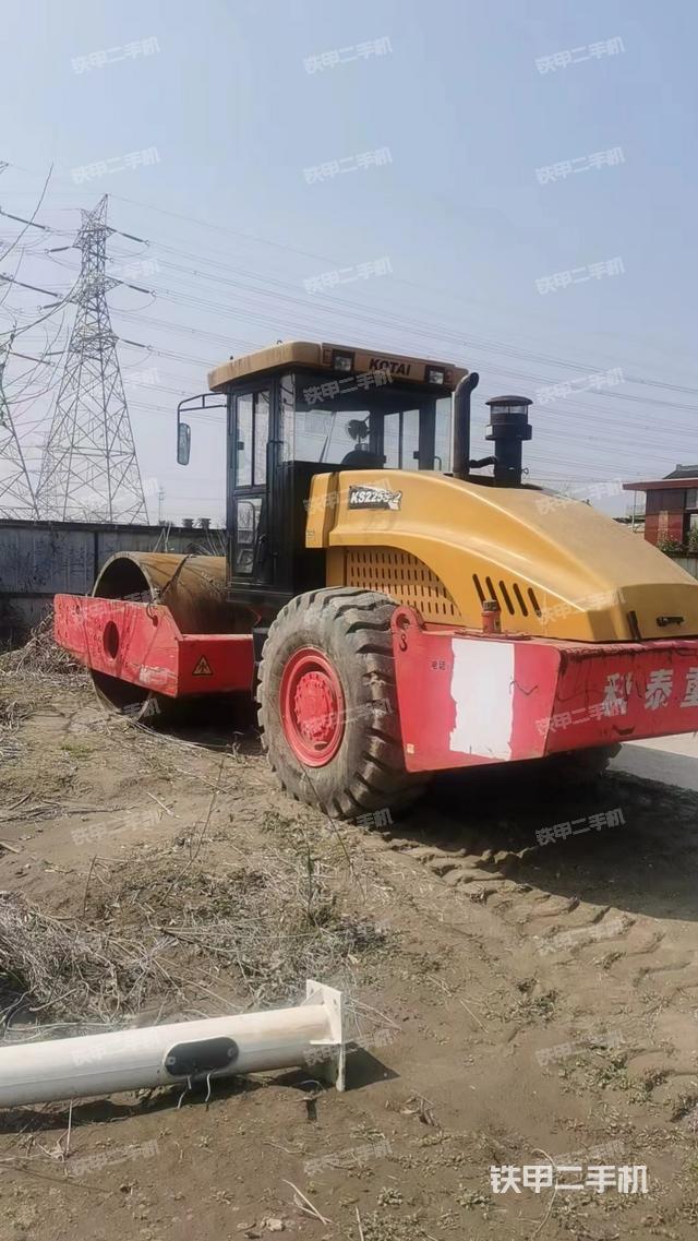 整机右后45°（设备外观及核心部件）