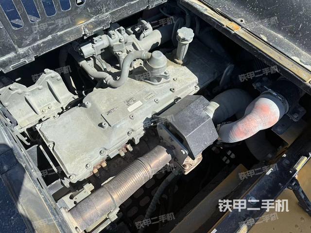 发动机整体俯视（整机外观）