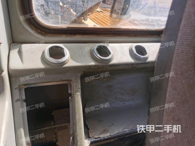 座椅后部（駕駛室部分）