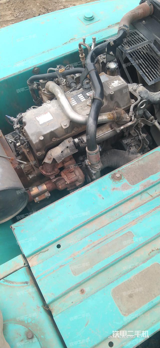 发动机整体俯视（整机外观）