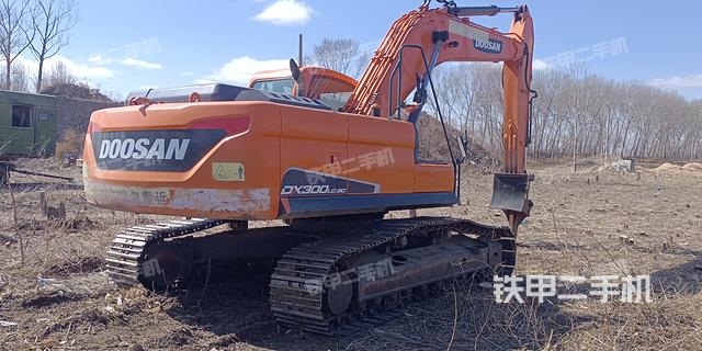 整机右后45°（整机外观）