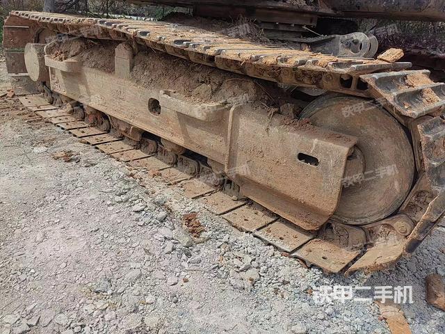 单侧履带整体（整机外观）