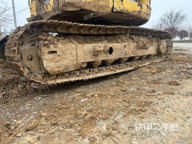 单侧履带整体（整机外观）