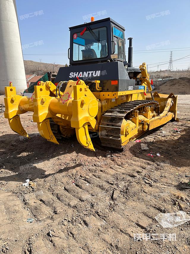 整机左侧（设备外观及核心部件）