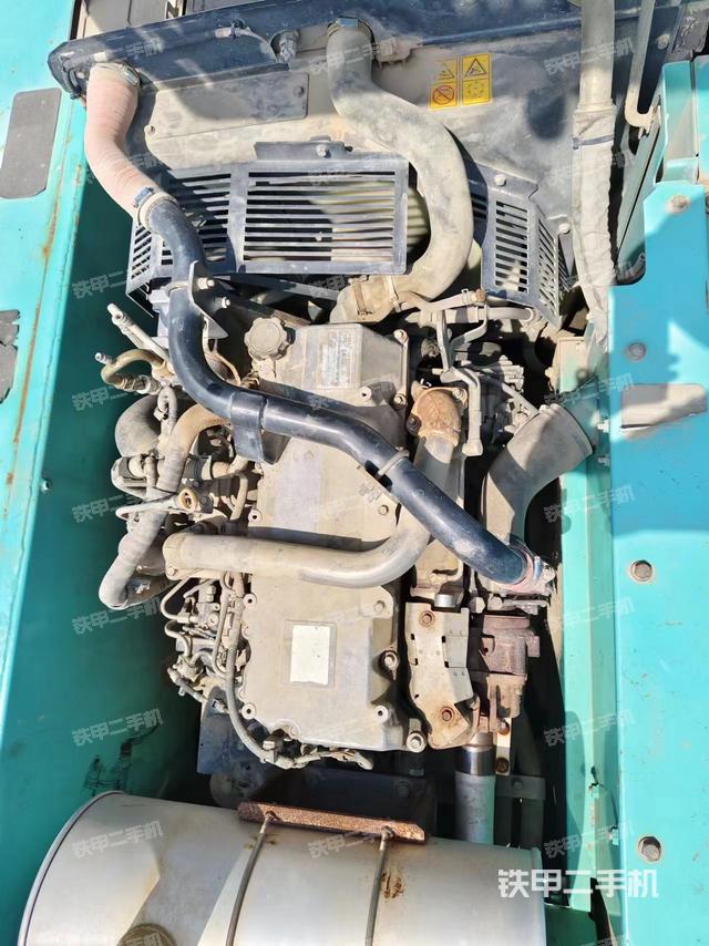 发动机整体俯视（整机外观）