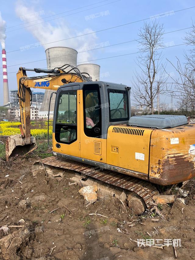 单侧履带整体（整机外观）