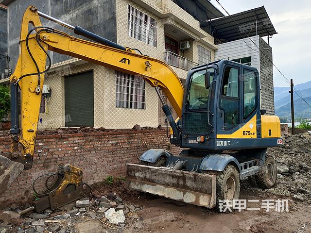 新源XYB75W-9挖掘机