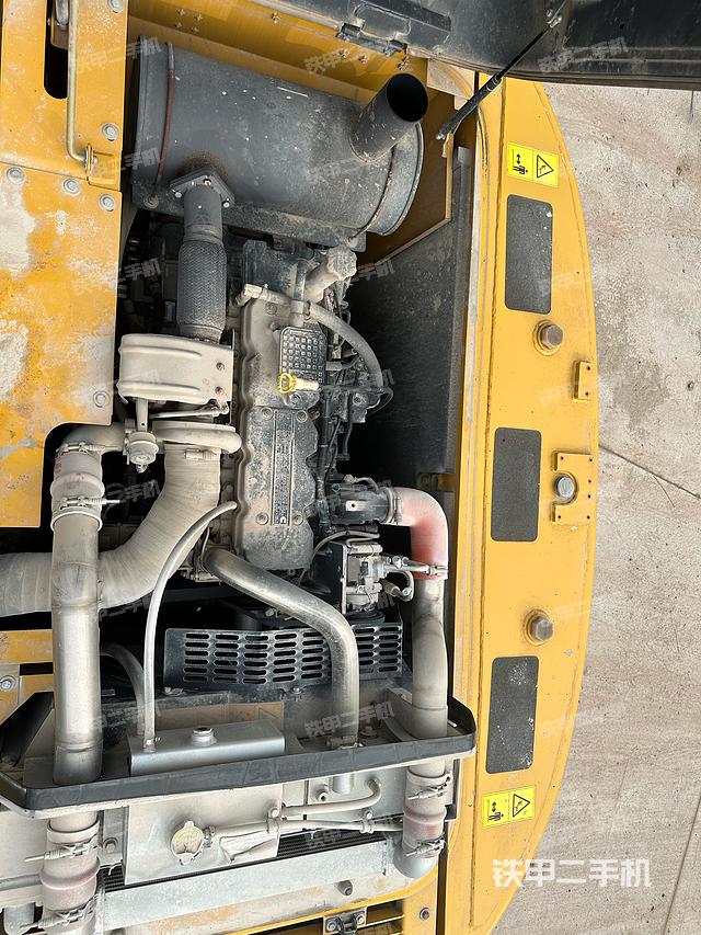 发动机整体俯视（整机外观）