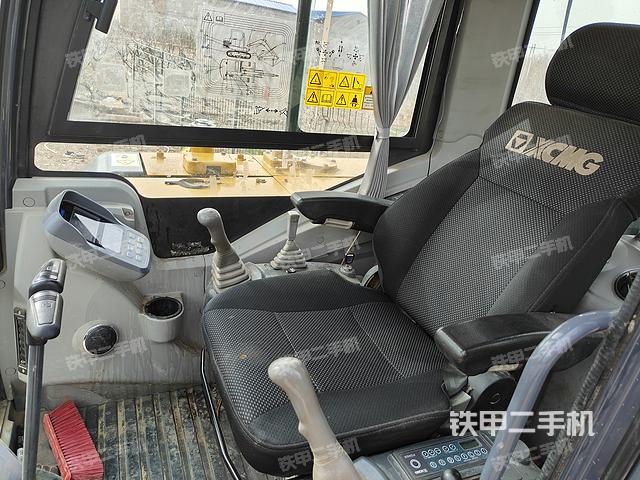 驾驶室整体（整机外观）