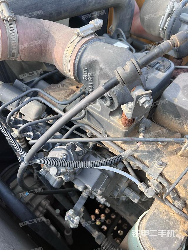 发动机整体俯视（整机外观）