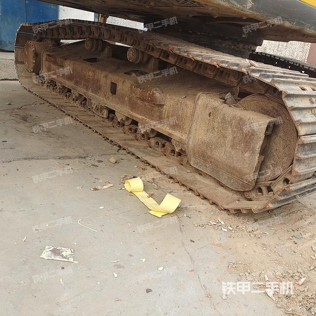 单侧履带整体（整机外观）